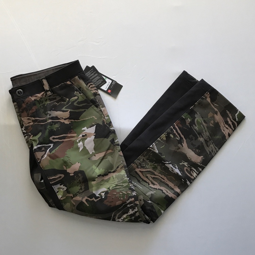Under Armour Forest Camo Women’s Pants Sz8